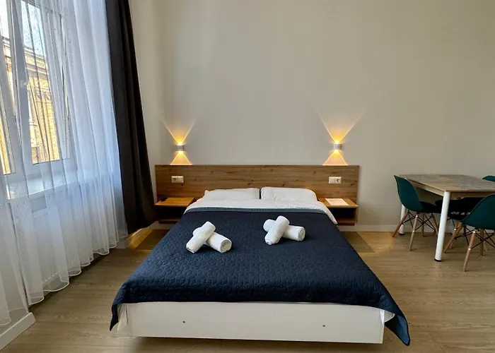 M25 Aparts Львів