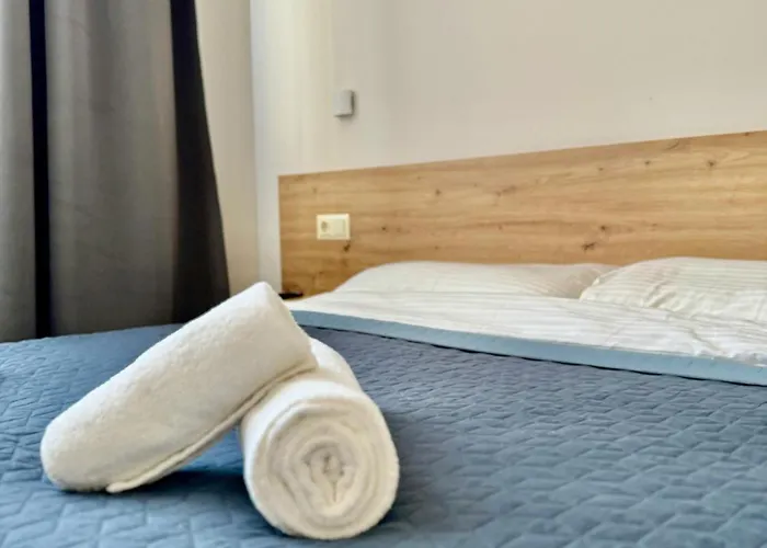 M25 Aparts Leópolis